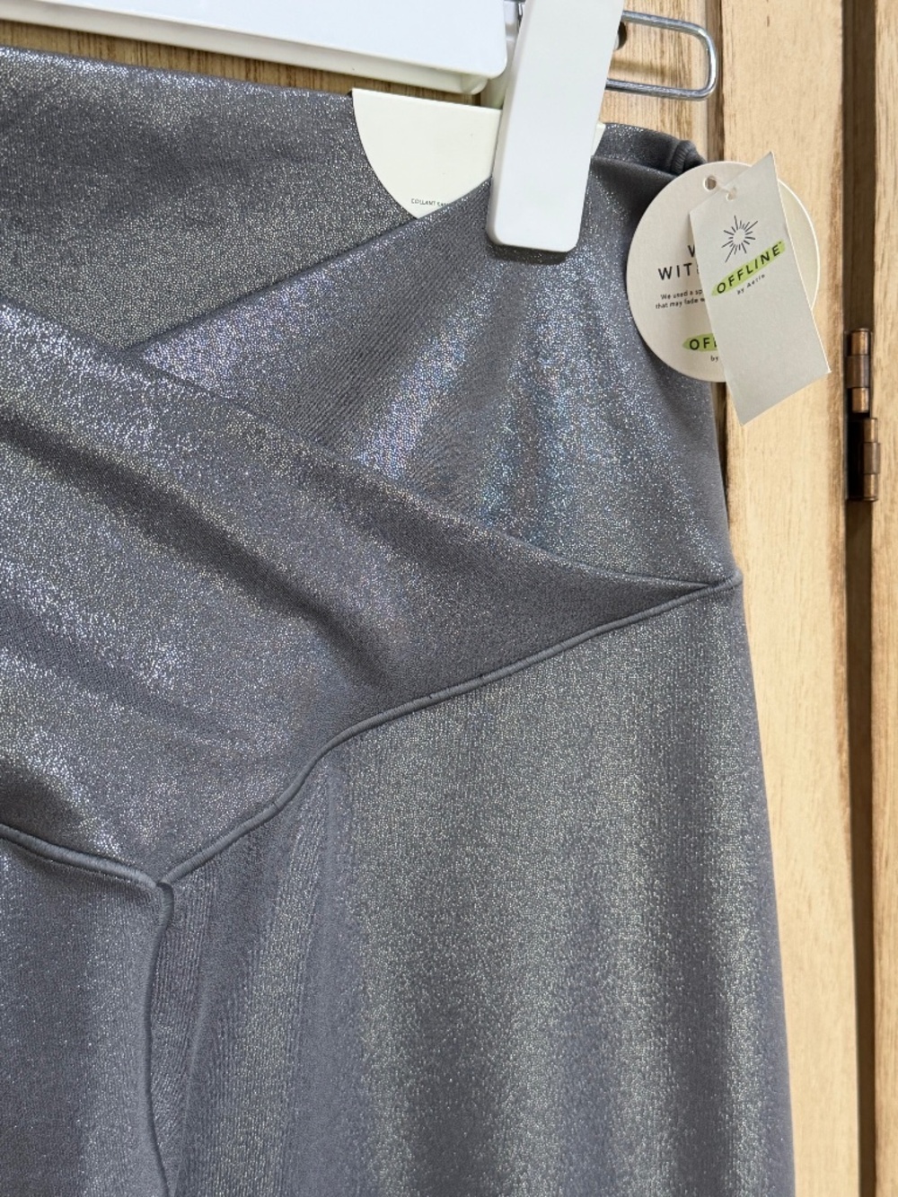 OFFLINE by Aerie NWT Metallic Sparkle Leggings Gray Shimmer L